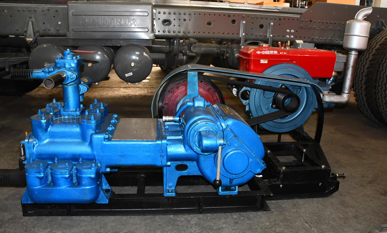 水井钻机泥浆泵延长使用寿命的方法