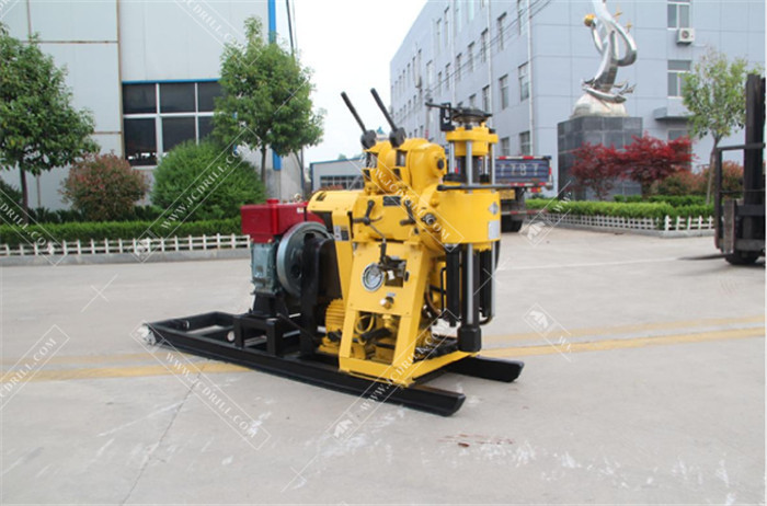 JXY130 井孔钻进及普查勘探用岩心钻机