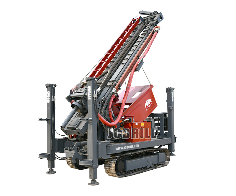 CWD400 操作简便的柴油动力履带式水井钻机