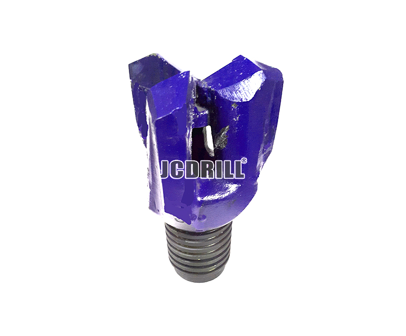 带有2/3/4翼的水井刮刀钻头